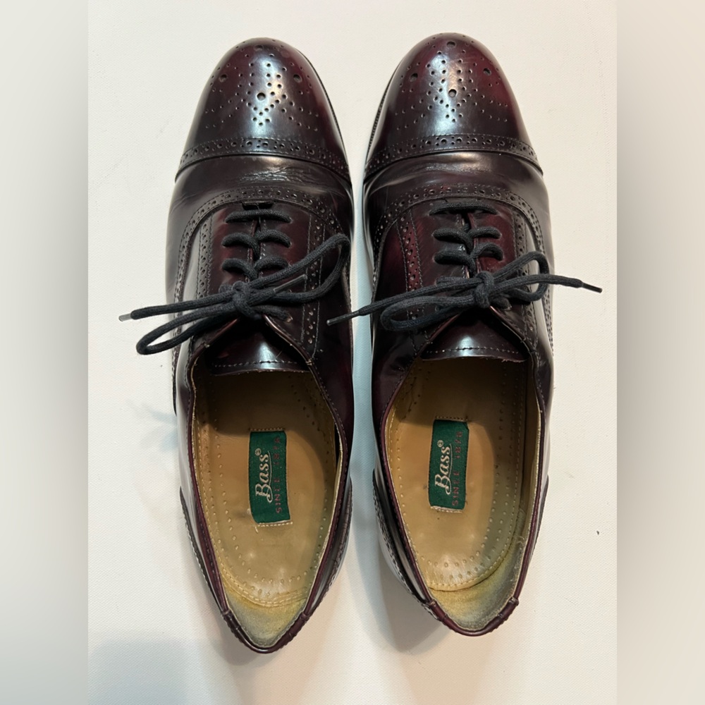 G.H. Bass & Co. Men's Burgundy Leather Oxfords